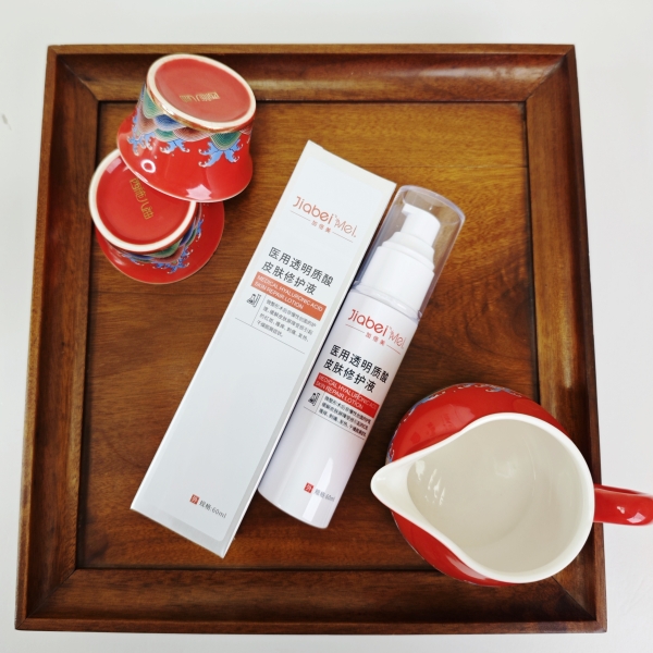 How Does Hyaluronic Acid Serum Help Control Oil Production?